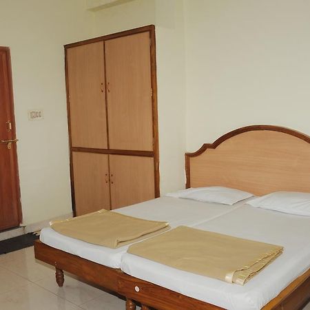 Hotel Agarala Residency Tirupati Luaran gambar